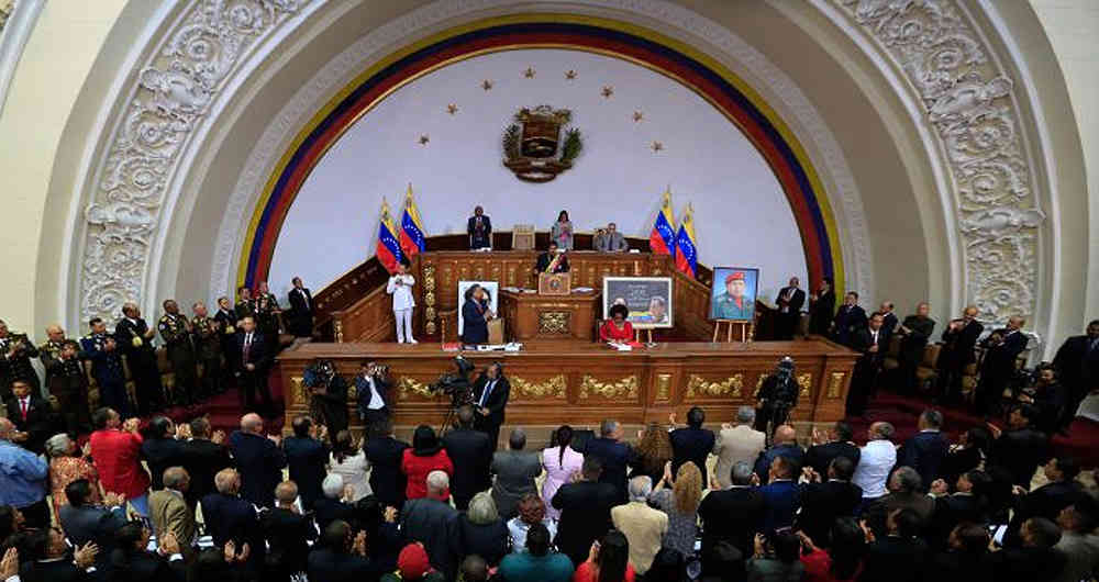 Constituyente oficialista niega haber eliminado al Parlamento de Venezuela