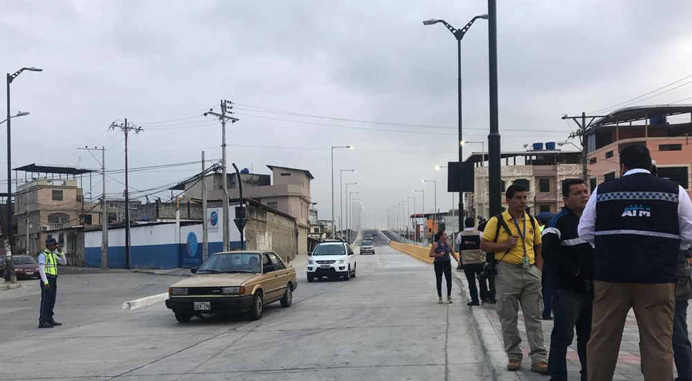 Puente Guayaquil-Samborondón se abre al público