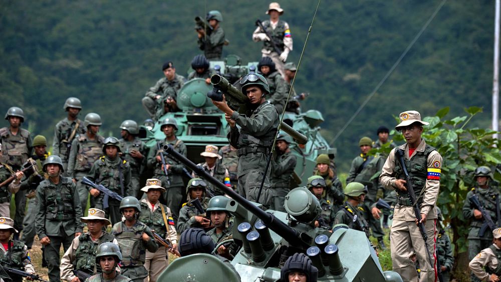 Venezuela, tras nuevas sanciones de EE.UU.: los militares &quot;jamás&quot; se doblegarán