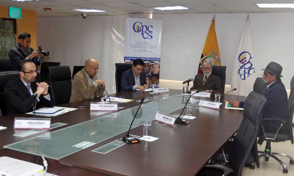 Patricio Rivera no acudió al Pleno del CPCCS transitorio