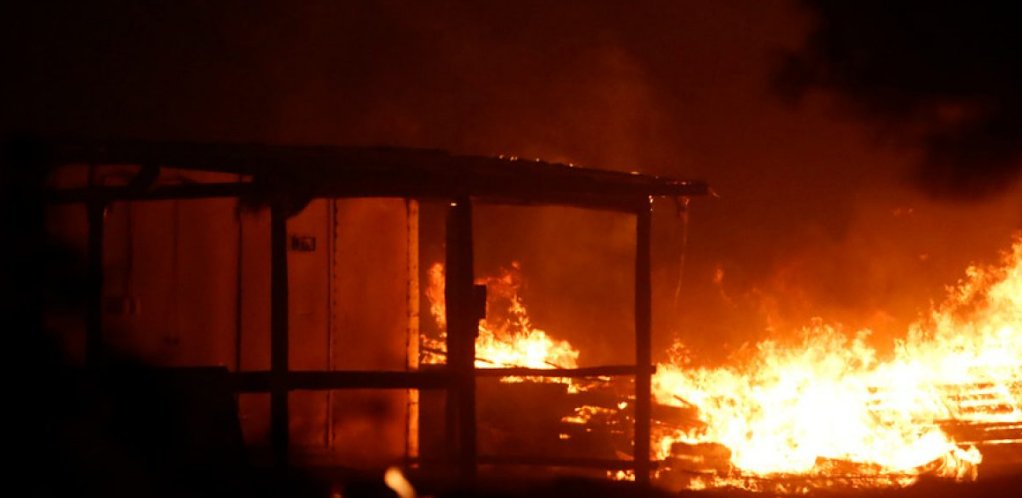 Chile: Al menos 2.600 evacuados por incendios forestales