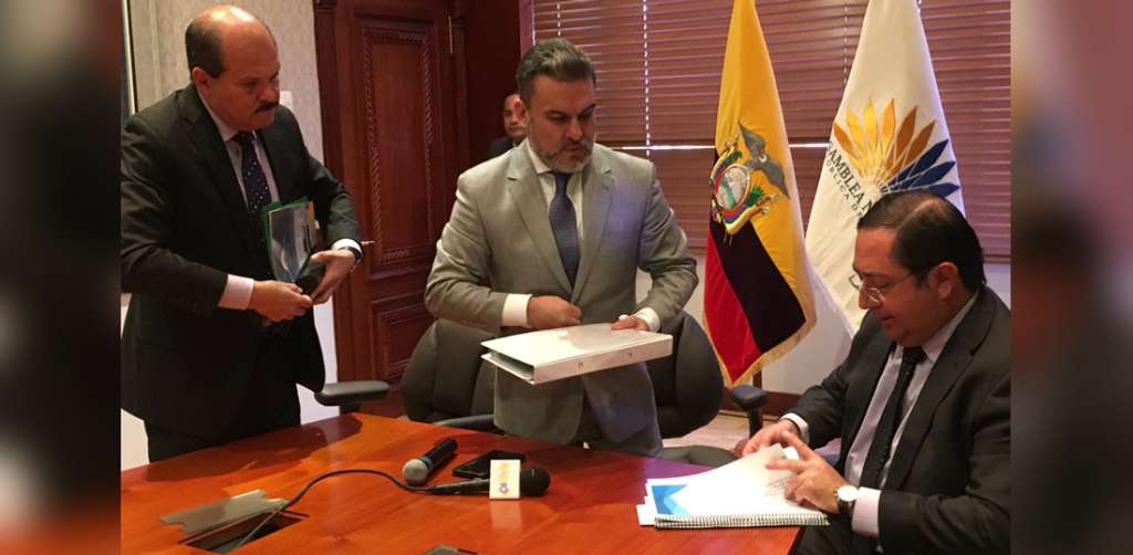 Presidente Moreno conocía del uso de los $300 millones de la reconstrucción