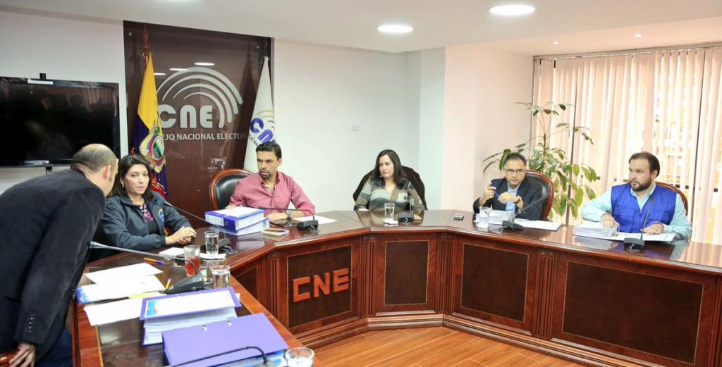 CNE aprueba en audiencia pública resultados de elecciones generales en 20 provincias