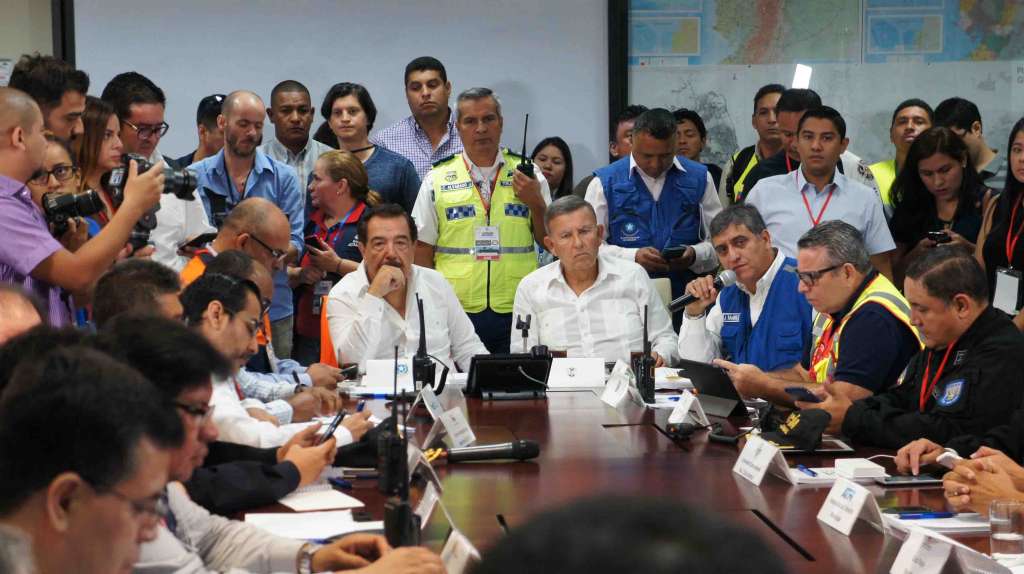 Autoridades entregan reportes sobre simulacro y sismo real en Guayaquil