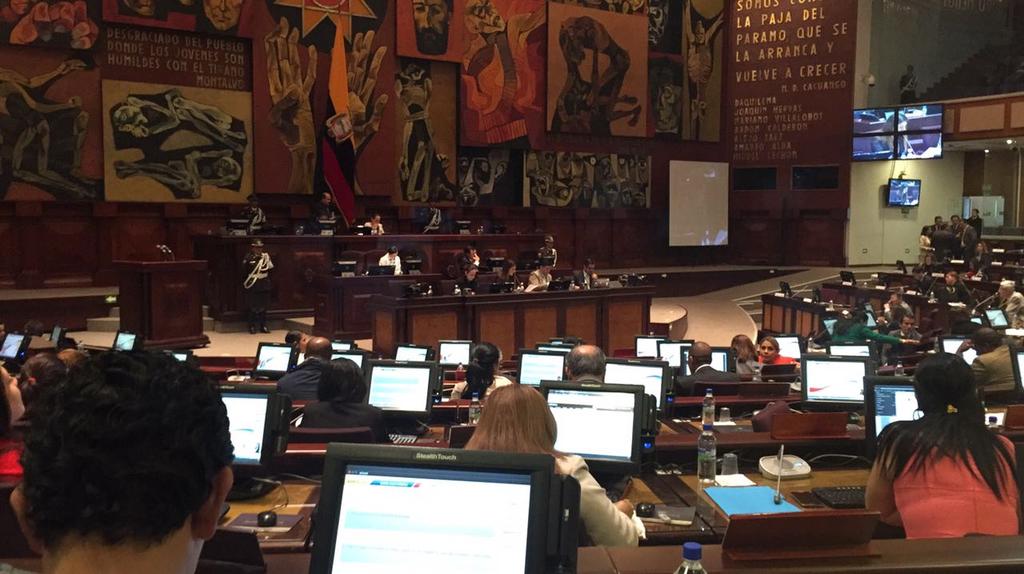 Asamblea acoge veto parcial sobre Código de Seguridad que plantea Servicio civil de protección