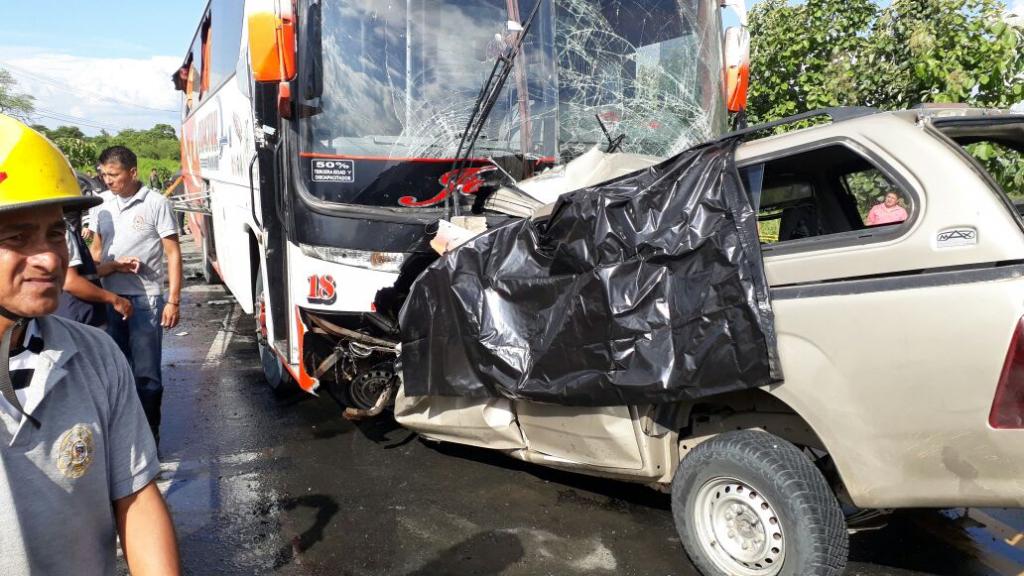 Accidentes de tránsito en carreteras de El Oro y Guayas dejan 4 fallecidos