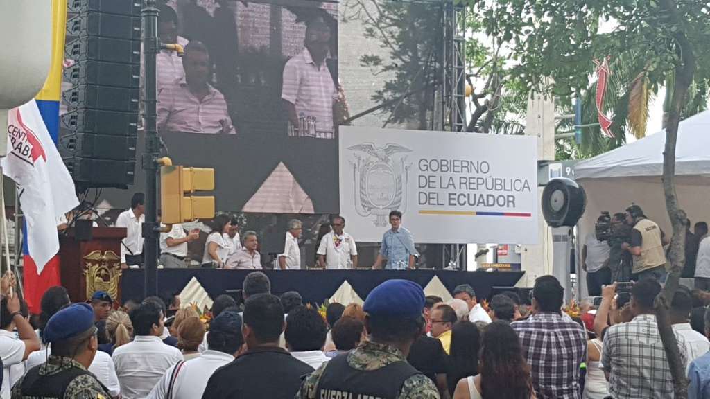 Moreno participa en acto conmemorativo por 95 años de masacre obrera en Guayaquil