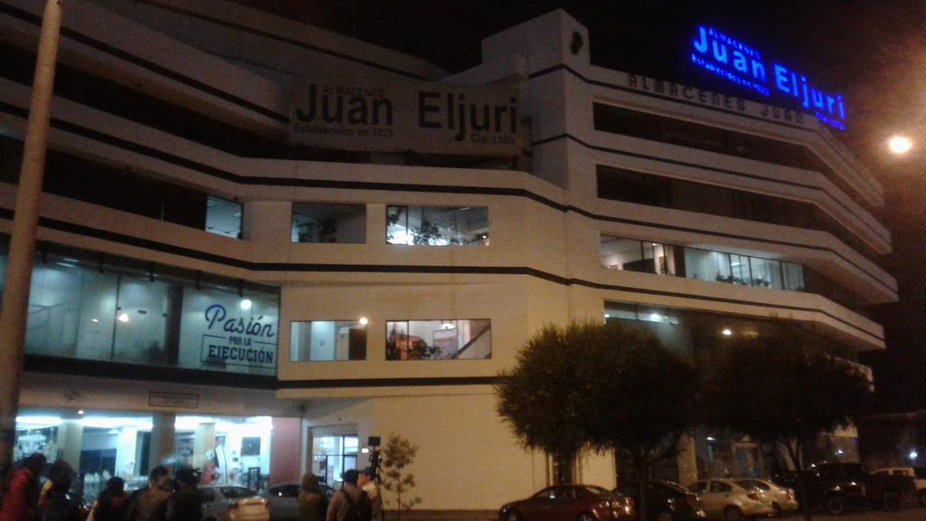 Policía y Fiscalía allanan oficinas de Juan Eljuri Vintimilla en Cuenca