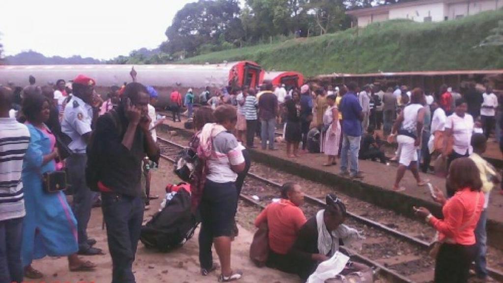 53 muertos por descarrilamiento de un tren en Camerún