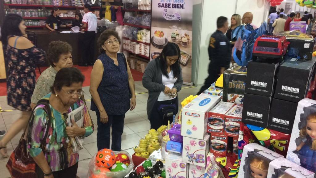 Feria de Guayaquil enciende las fiestas octubrinas