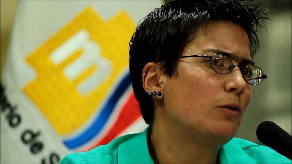 Carina Vance deja el Ministerio de Salud, la reemplaza Margarita Guevara