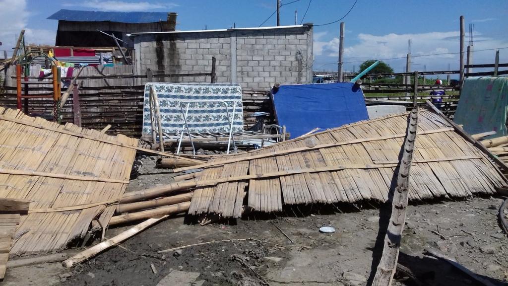 16 viviendas resultaron afectadas por un vendaval en el cantón Samborondón
