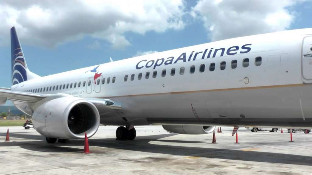 Venezuela cancela vuelos de panameña Copa y precipita salida de embajadores