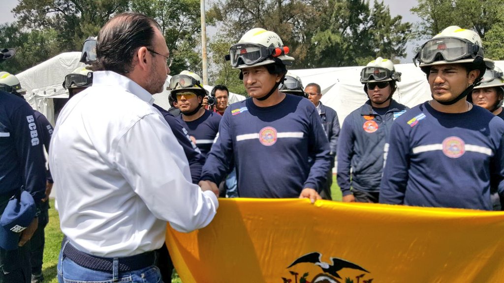 Bomberos de Guayaquil terminan tareas de búsqueda y rescate en México
