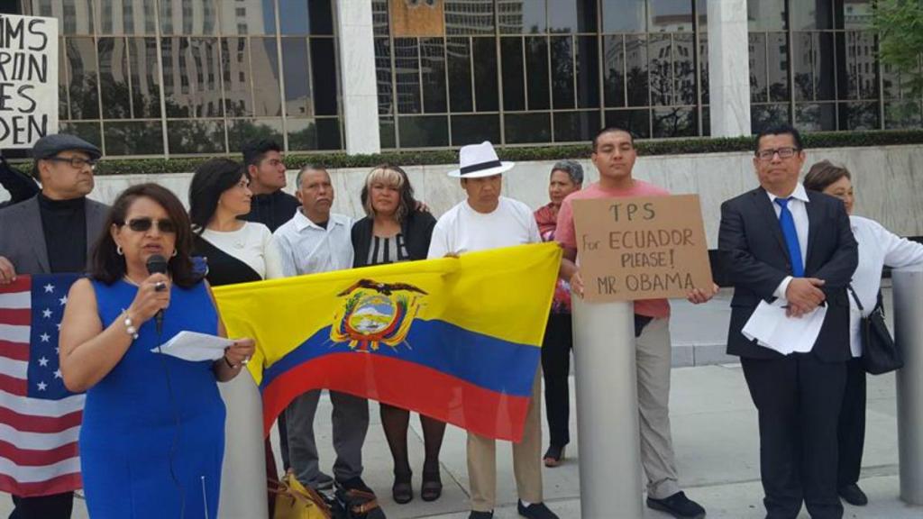 Gobierno analiza otras medidas tras negativa de EEUU para protección a ecuatorianos indocumentados