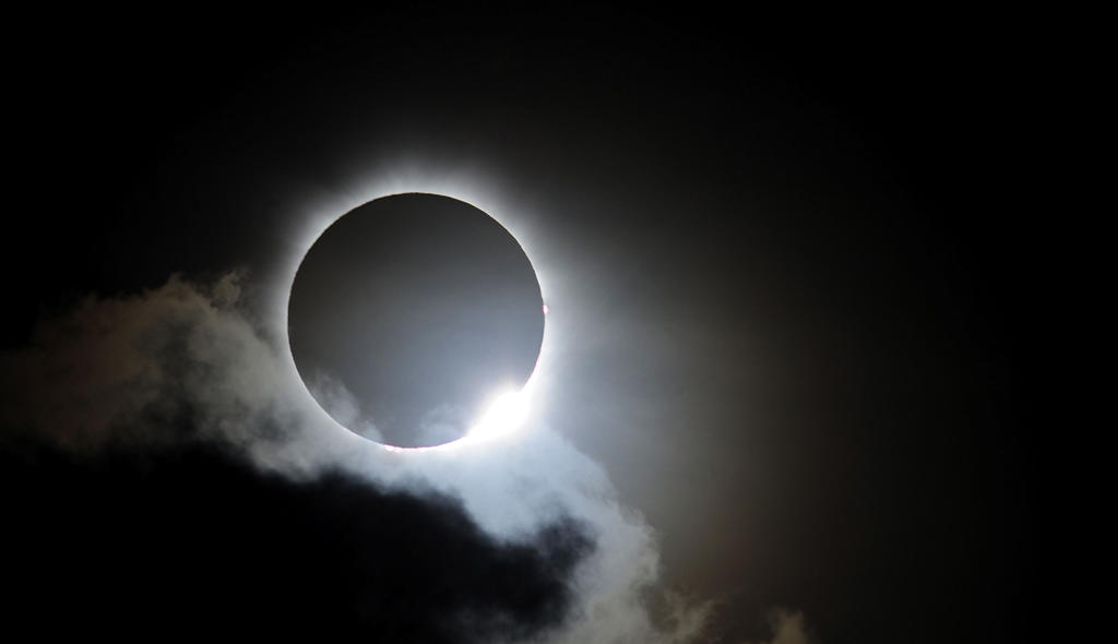 Aseguran que el eclipse total de sol generó una &#039;súper visión nocturna&#039;