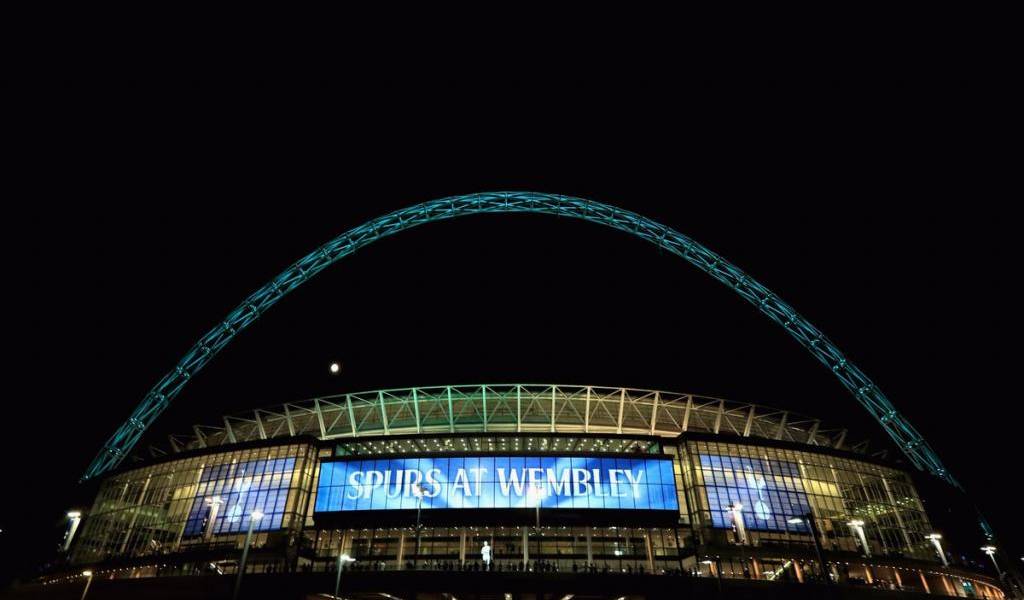 Tottenham anuncia que jugará de local en Wembley