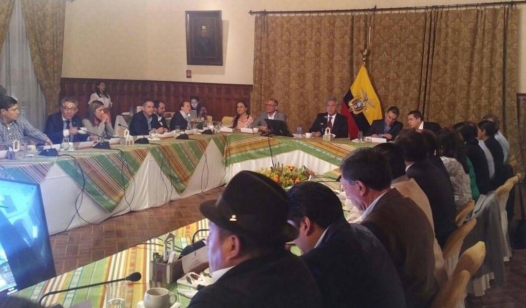 Acuerdos en Alianza PAIS tras reunión de la dirección nacional con Moreno