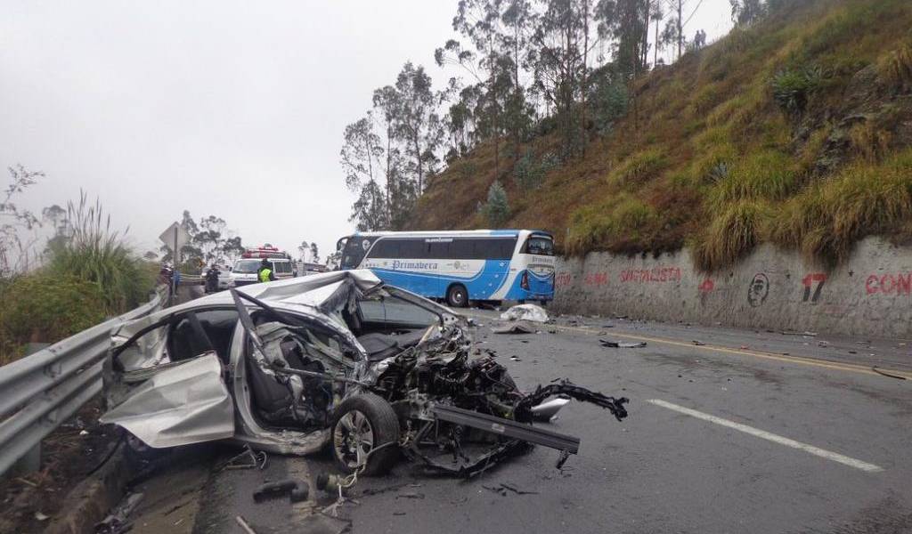 Suben a 3 las víctimas mortales del accidente de tránsito en Ambato
