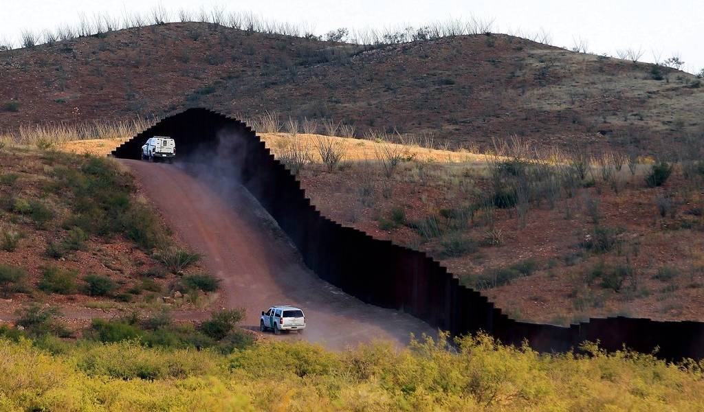 Trump: Entre 2.000 y 4.000 militares a frontera con México