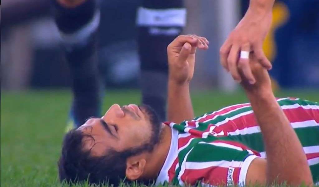 Sornoza cayó inconsciente en el último partido del Fluminense