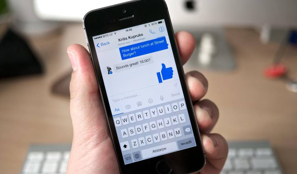 Ya no podrás chatear en Facebook desde tu celular