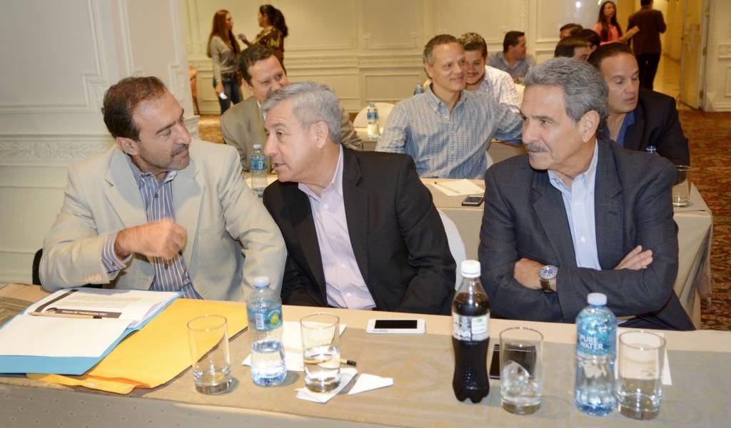 Dirigentes de clubes alistan borrador final de proyecto de Liga Profesional
