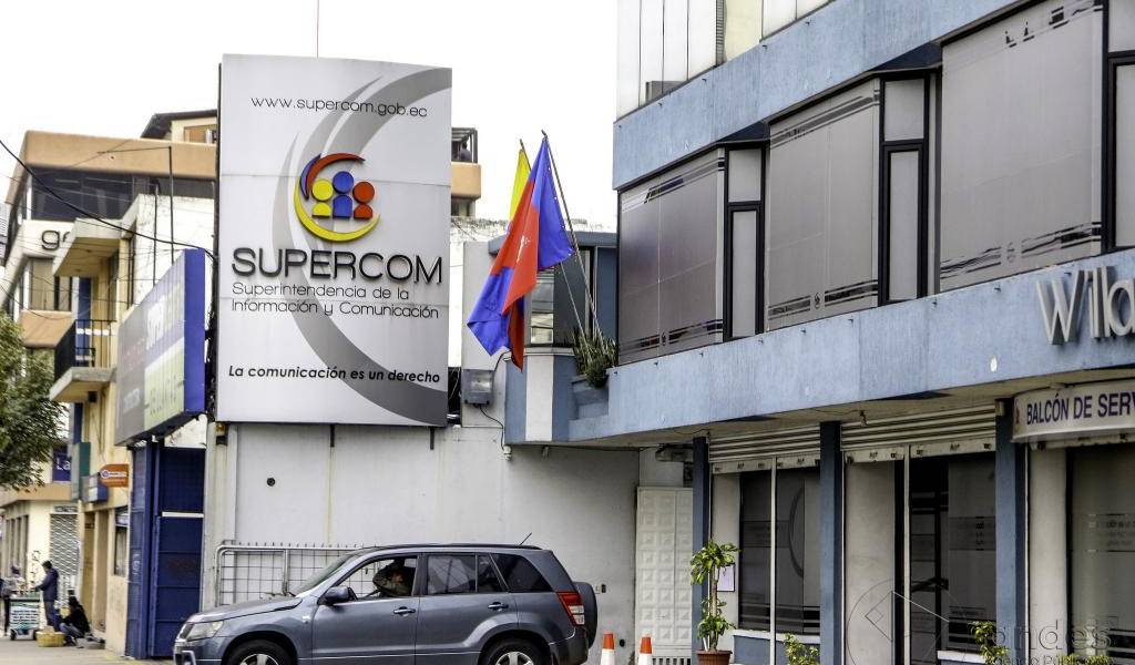 Demandan ante Supercom a varios medios argumentando censura previa