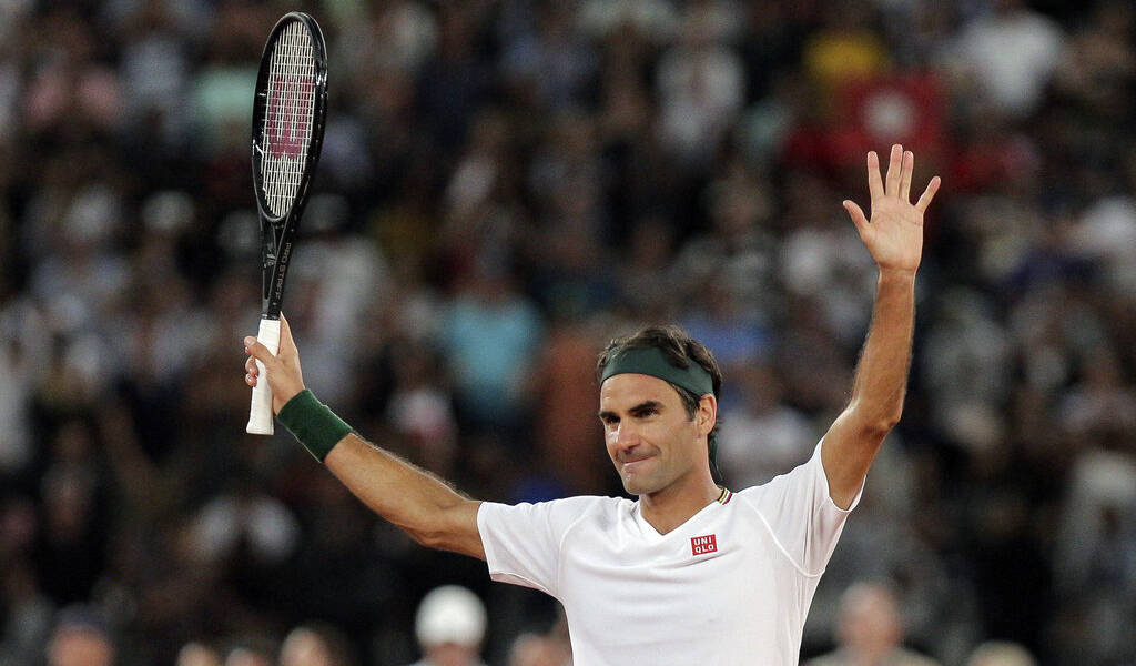 Roger Federer regresa con victoria tras 405 días sin jugar