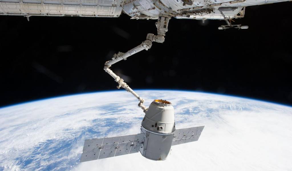 SpaceX lanzará su cuarta misión hacia la Estación Espacial Internacional