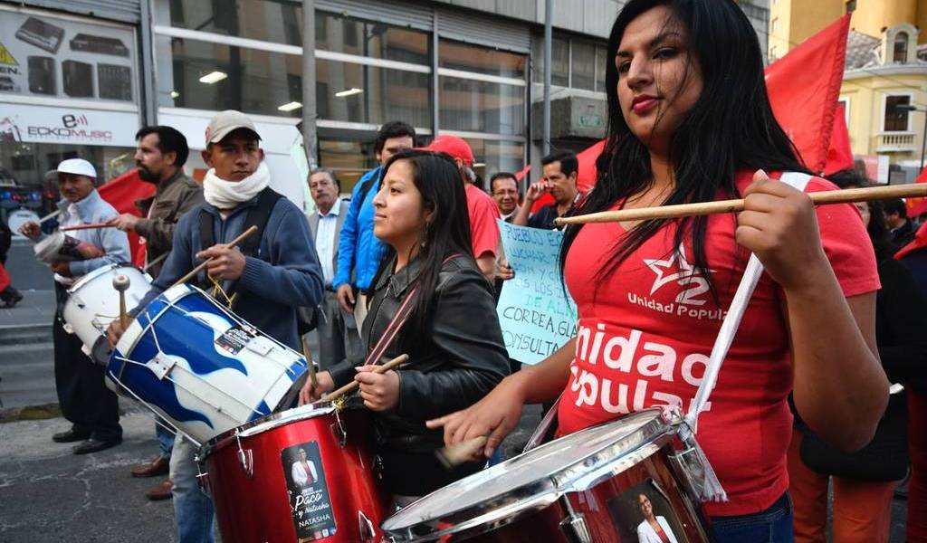 Trabajadores marcharon en apoyo a la consulta popular propuesta por Lenín Moreno