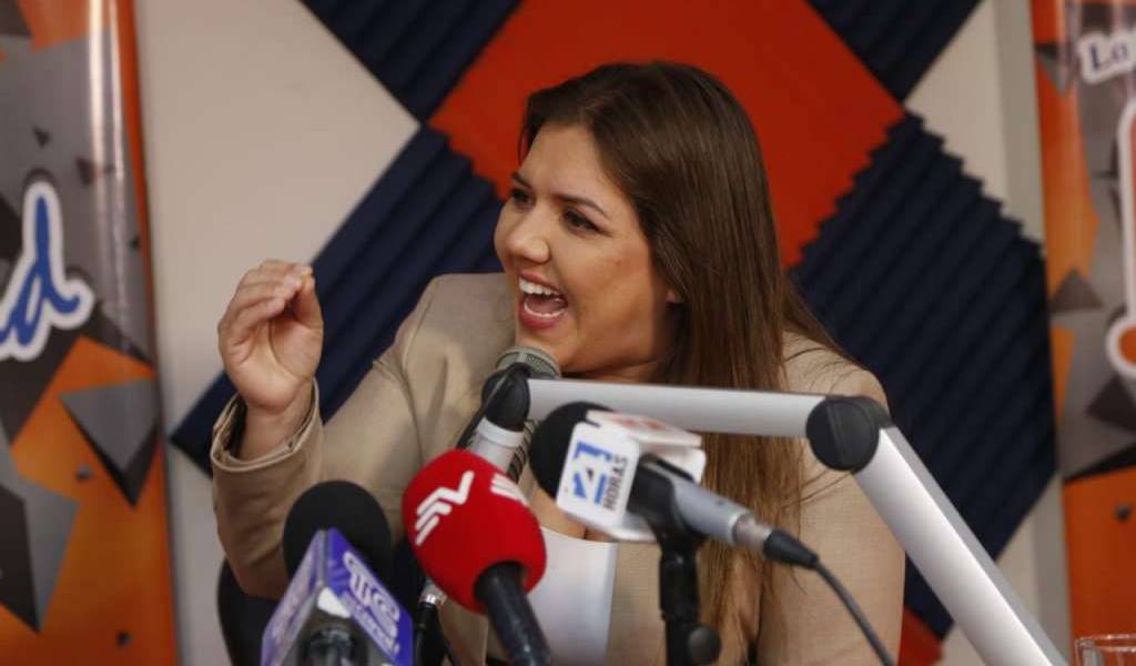 Vicuña admite depósitos en su cuenta para la organización política Alianza Bolivariana Alfarista