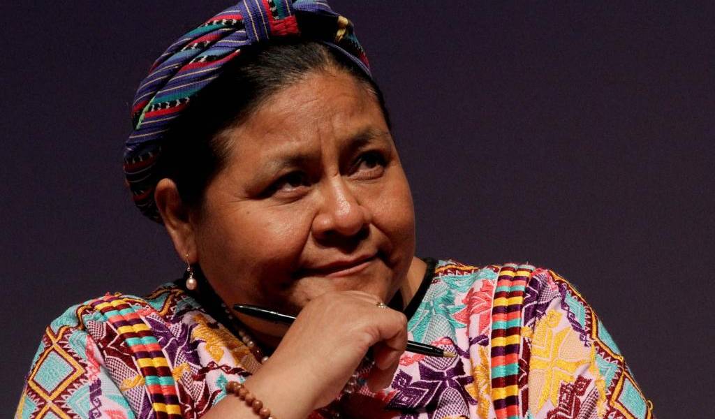 Rigoberta Menchú exige renuncia de presidente guatemalteco por corrupción