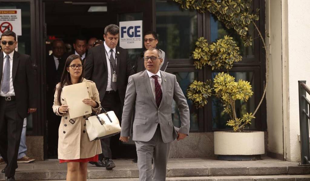 Jorge Glas rinde versión en Fiscalía por casos Odebrecht y contrato petrolero