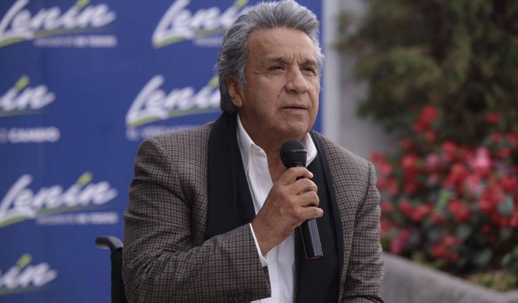 Lenín Moreno pide dejar insubsistente sanción contra 7 medios de comunicación