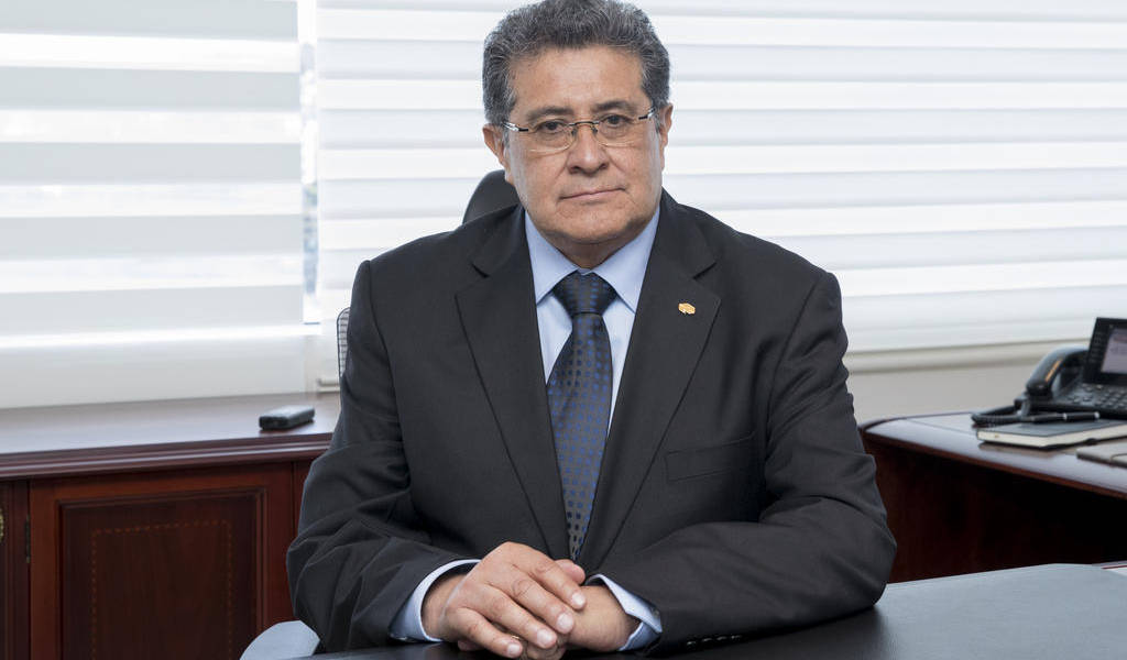 Byron Ojeda, posesionado como nuevo gerente general de Petroecuador