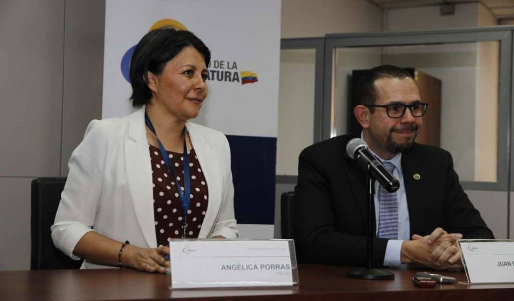 Albán: “Judicatura tiene equipos de escucha telefónica”