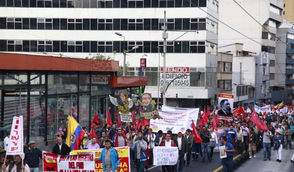 FUT protesta en Quito por políticas del gobierno