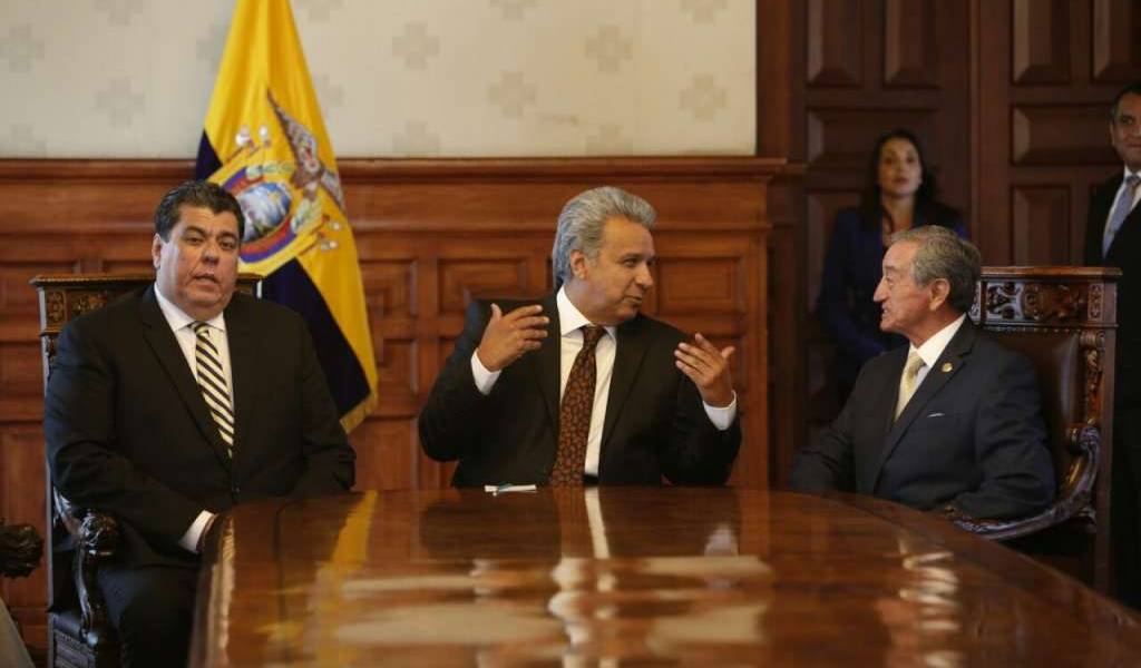 Presidente Lenín Moreno se reúne con nuevos ministros del frente de Seguridad