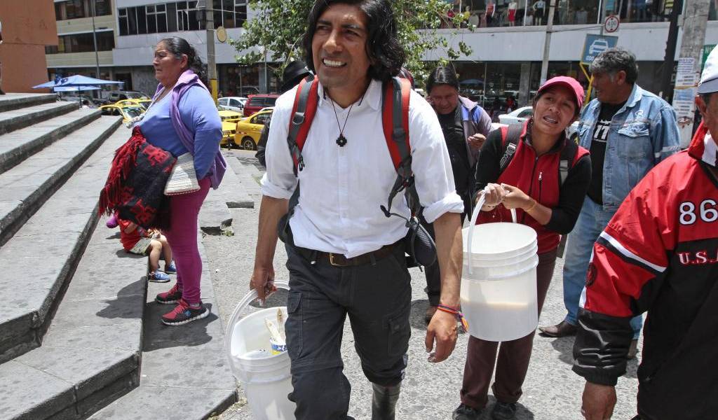 La Conaie limpia las calles de Quito y alista marcha