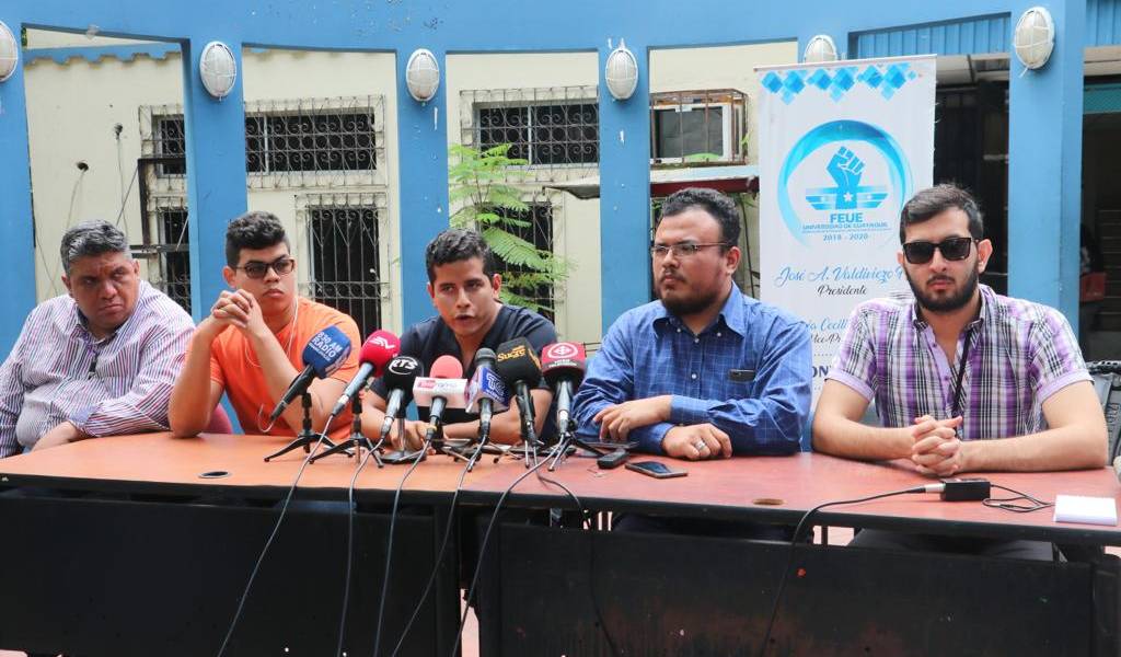 Caso U. de Guayaquil: detenidos no son estudiantes