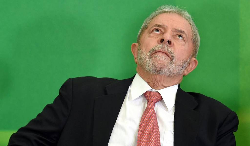 Brasil: Fiscalía pide investigar a Lula y a tres ministros de Rousseff