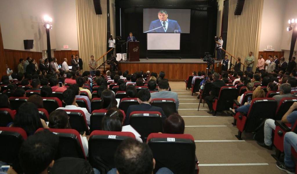 Rafael Correa defendió reformas económicas en cátedra dictada en Espol