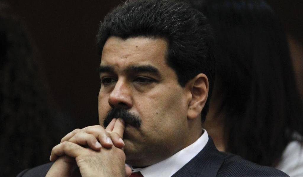 Venezuela: presidente de Asamblea pide a banca que aísle a Nicolás Maduro