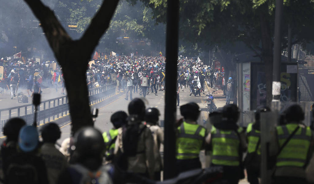 Venezuela: Presidente Maduro ordena reparar a víctimas de las protestas