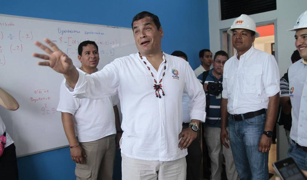 Presidente Correa postergará hasta 2016 decisión sobre una nueva candidatura
