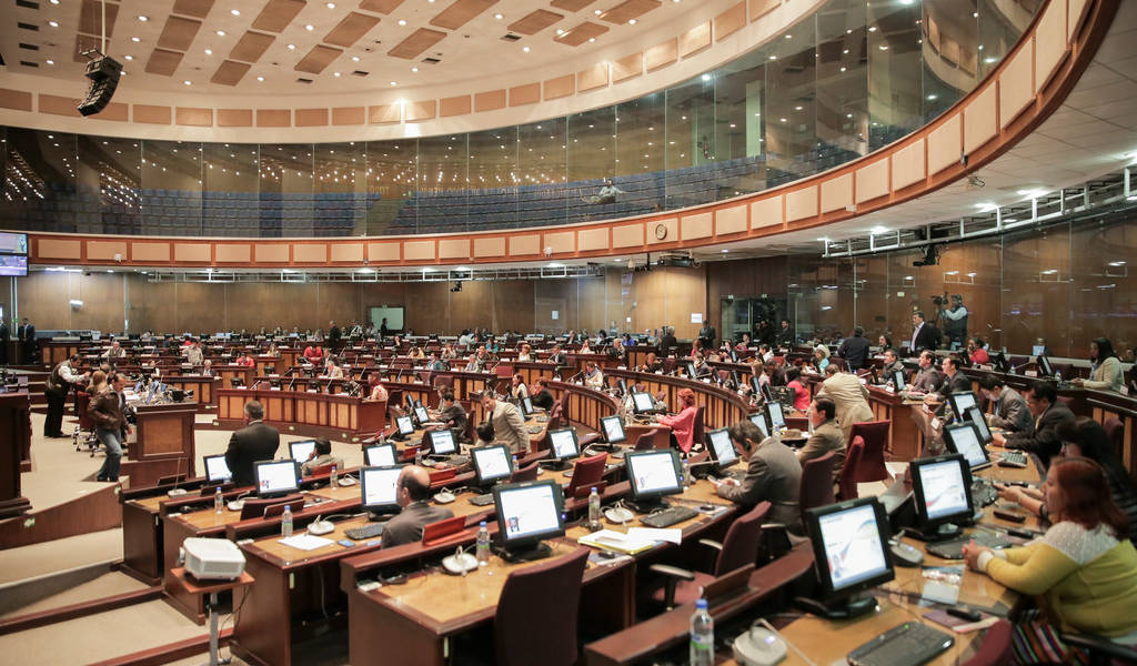 PAIS y alianza CREO-SUMA siguen liderando votación de asambleístas nacionales