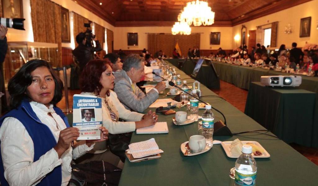 Presidente Correa reconoce falencias en 69 casos de desaparecidos en el país