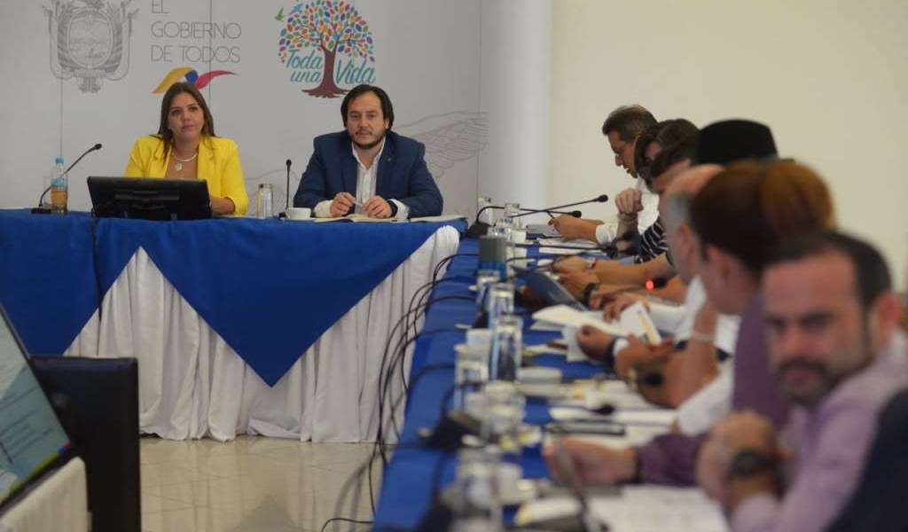 Moreno se reúne en Gabinete Social Hábitat y Seguridad