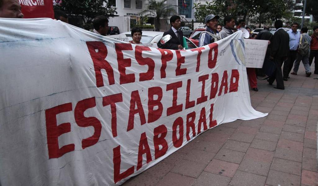 Trabajadores ecuatorianos exponen reclamos ante la OIT